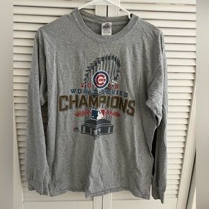 Chicago Cubs long sleeve Tshirt